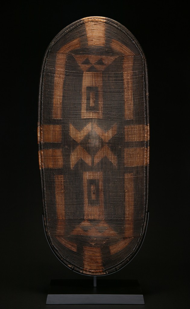 AF525: Azande War Shield